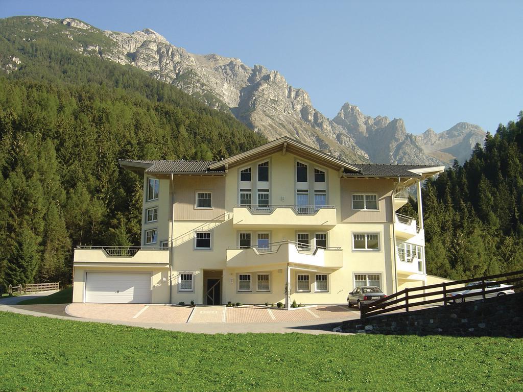 Appartementhaus Pinnisblick Neustift im Stubaital Eksteriør bilde